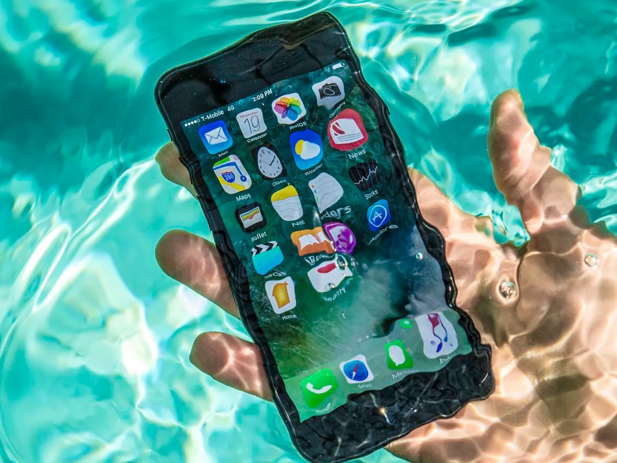 Here’s What to Do if You Drop Your Phone / Smart Device in Water.